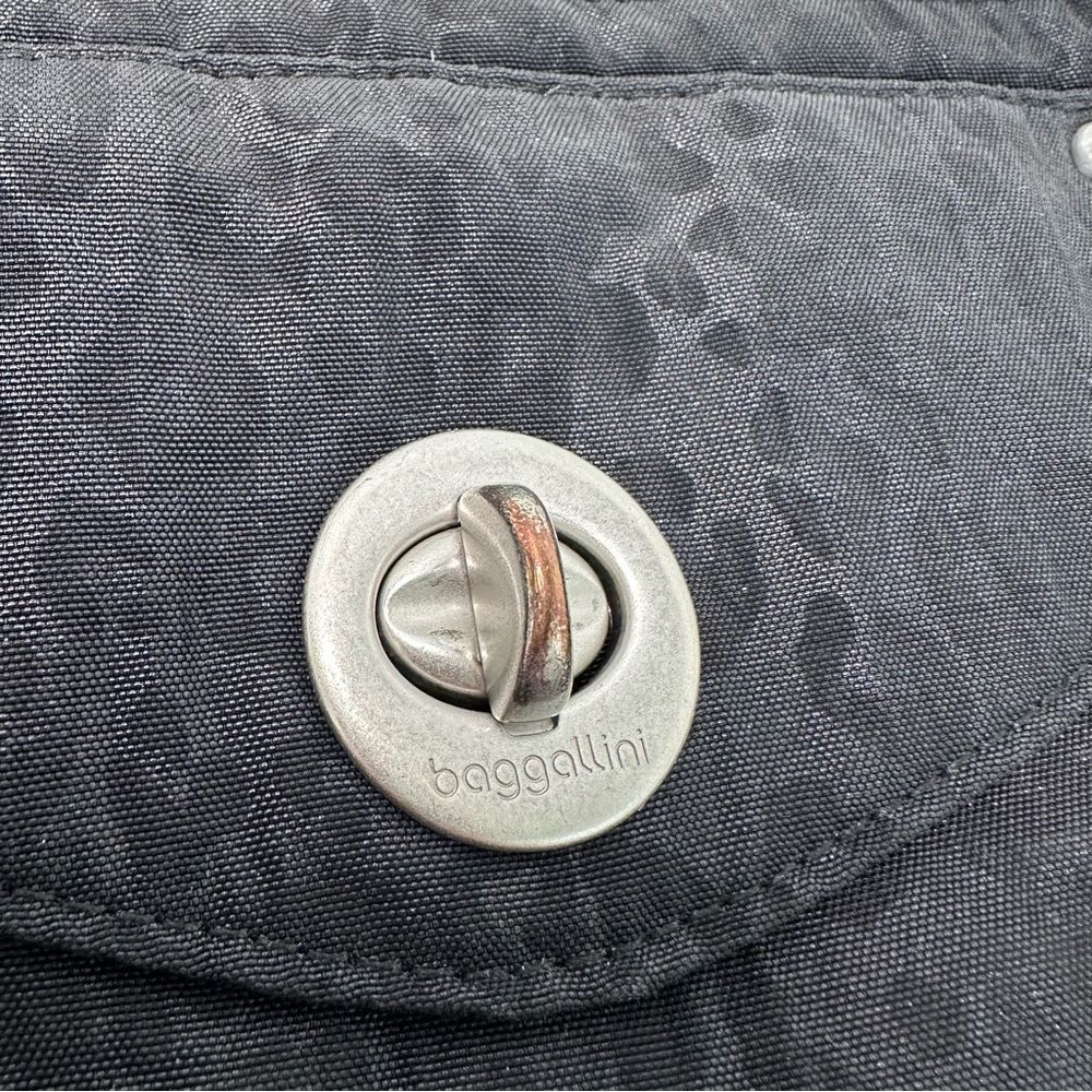Baggallini Black Leopard Print Bag - Picture 2 of 12